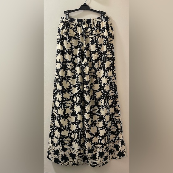 LILKA by ANTHROPOLOGIE NWOT Presscott Wide Leg Pants in Black Motif - Picture 3 of 9